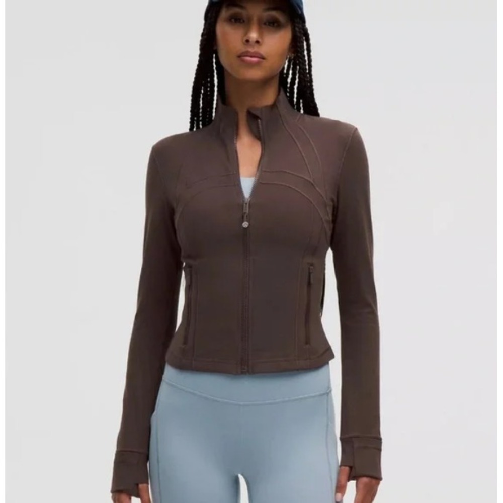 130-Lululemon Define Cropped Jacket  Nulu-Espresso